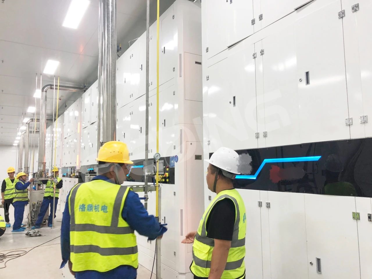 160548962.jpg 12.jpg